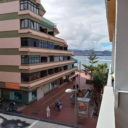 아파트 Al Lado De La Playa De Canteras *